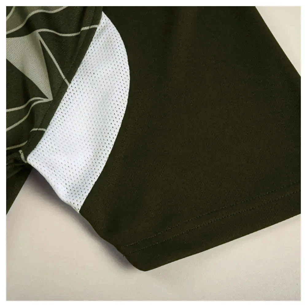 Custom Unisex Polyester Soccer Uniform Set - Image 2