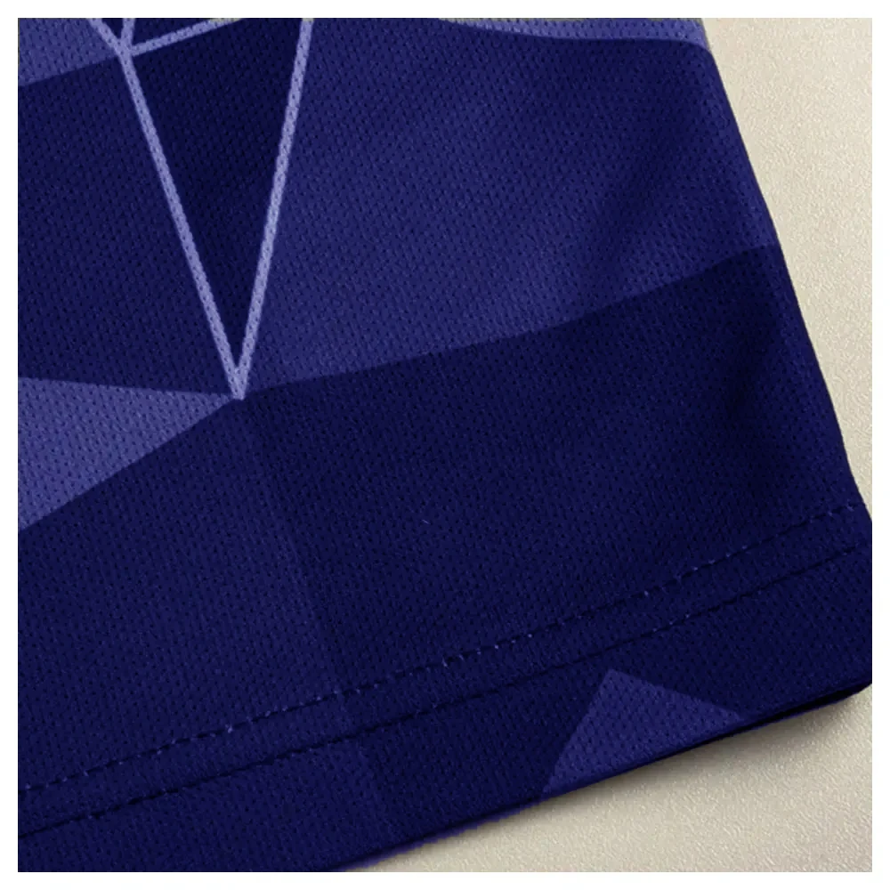 Custom Men's Polyester Soccer Uniform Set - Image 3